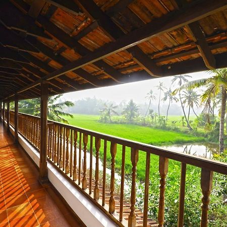 Kumarakom Heritage Resort Kottajam Kültér fotó