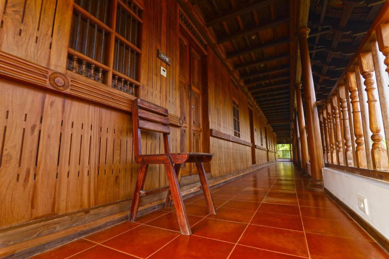 Kumarakom Heritage Resort Kottajam Kültér fotó