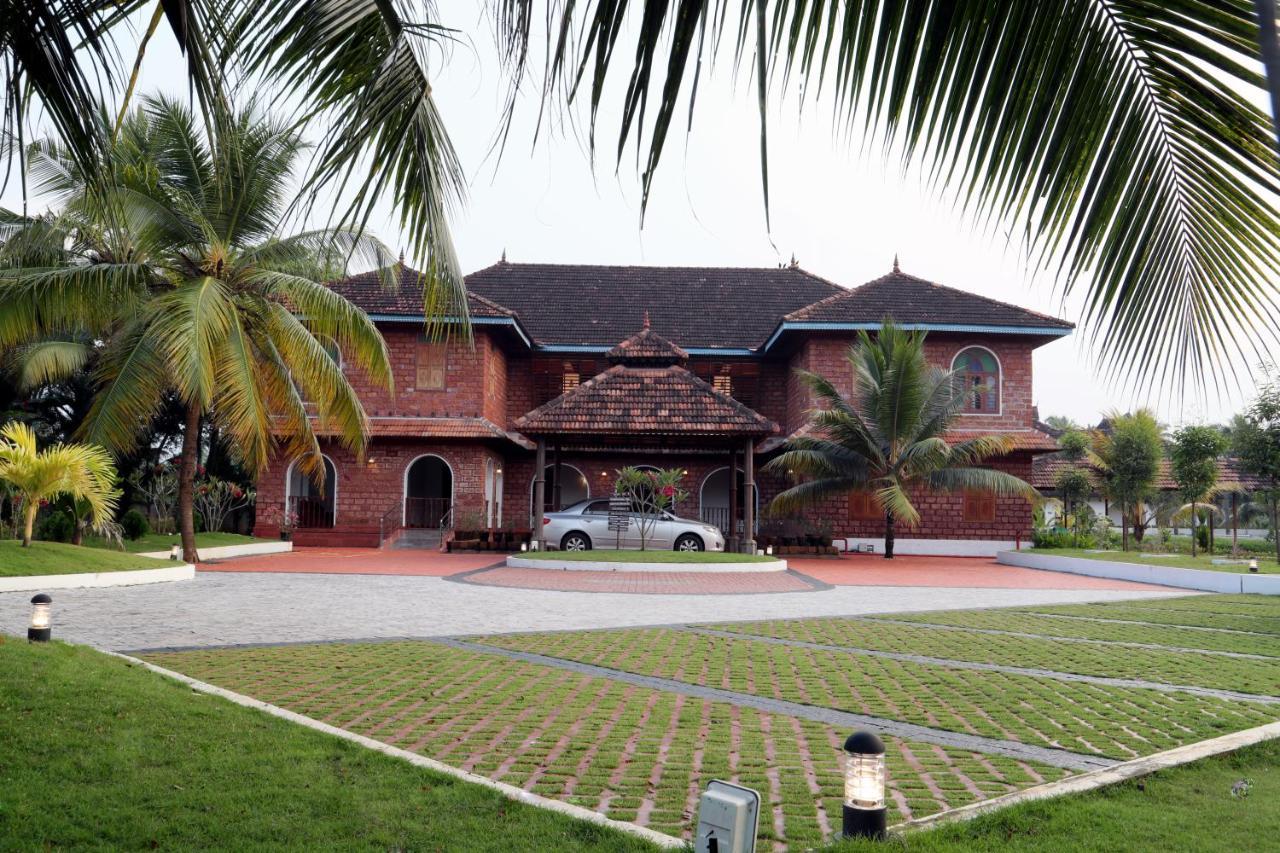 Kumarakom Heritage Resort Kottajam Kültér fotó